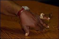 101-20120804_rgs_be3j7009